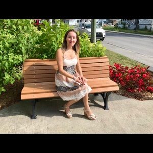 Meet your Posher, Anne-marie